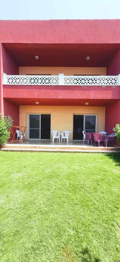 Villa Rosana Resort الساحل الشمالى Dawwar al Hajj Ahmad Luaran gambar